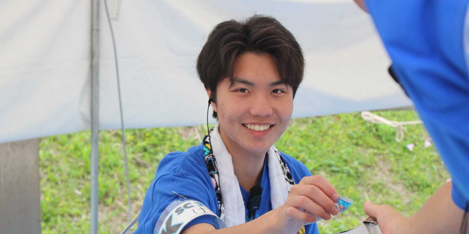 カメラ目線のメンバー